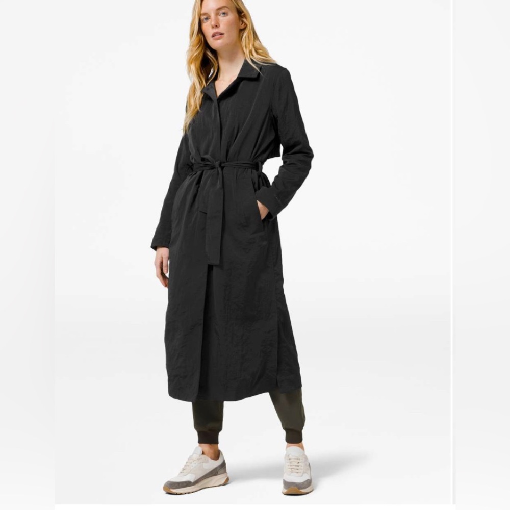 BNWT Lululemon Always Effortless Trench